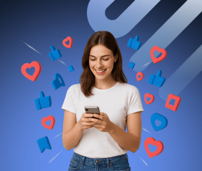 Persona usando el celular mientras interactúa con contenido digital que genera likes y guardados, representando la creación de contenido de valor que la gente guarda en redes sociales.